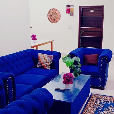 Atulyam Stays Sushant Golf City Lucknow Bagian luar foto