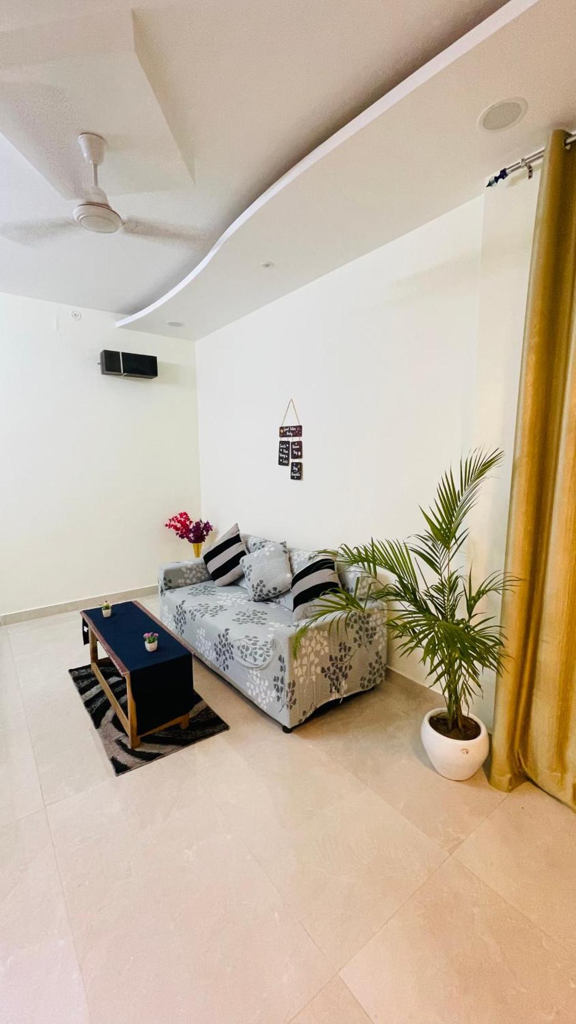 Atulyam Stays Sushant Golf City Lucknow Bagian luar foto