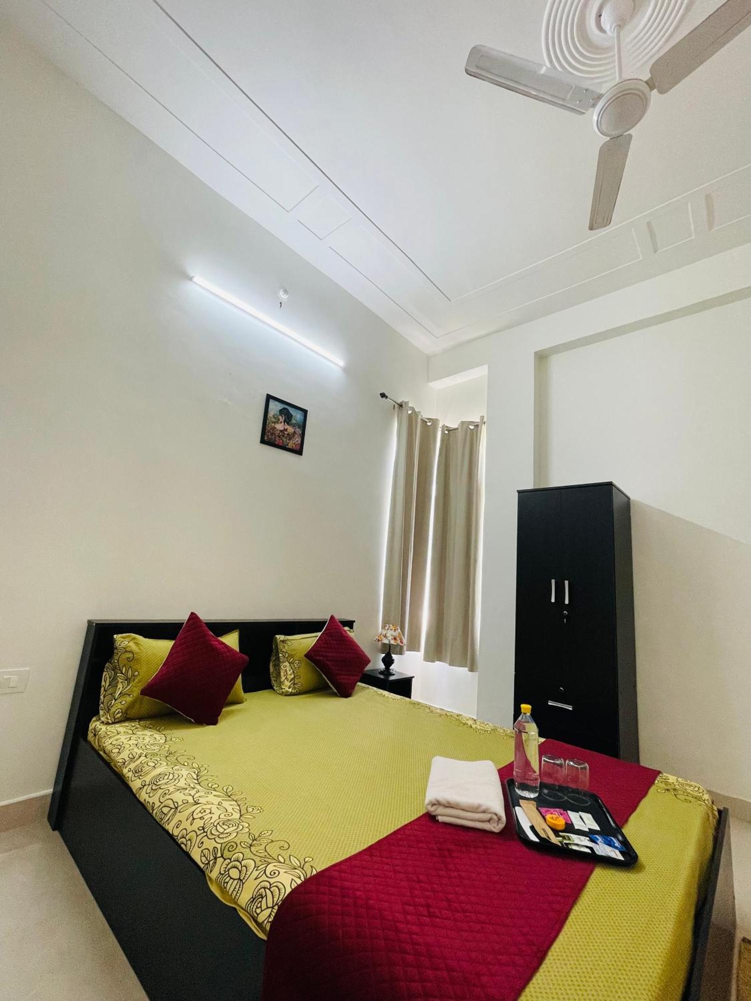 Atulyam Stays Sushant Golf City Lucknow Bagian luar foto