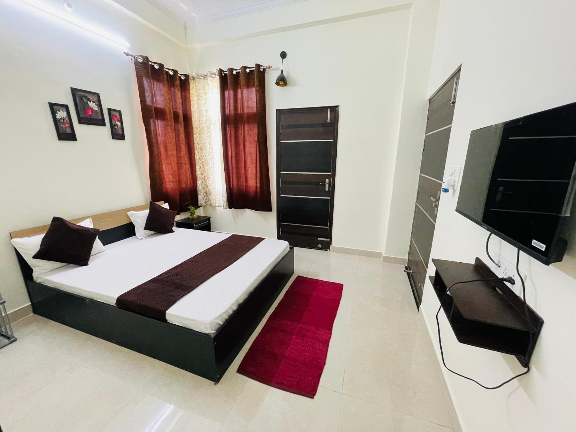 Atulyam Stays Sushant Golf City Lucknow Bagian luar foto