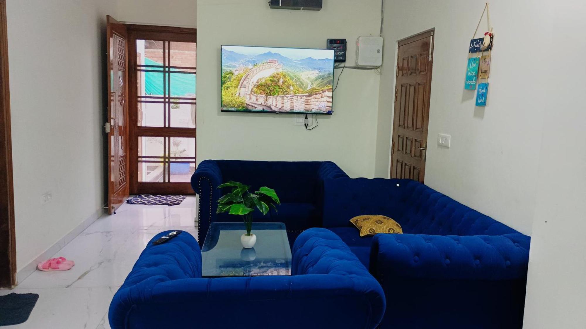 Atulyam Stays Sushant Golf City Lucknow Bagian luar foto
