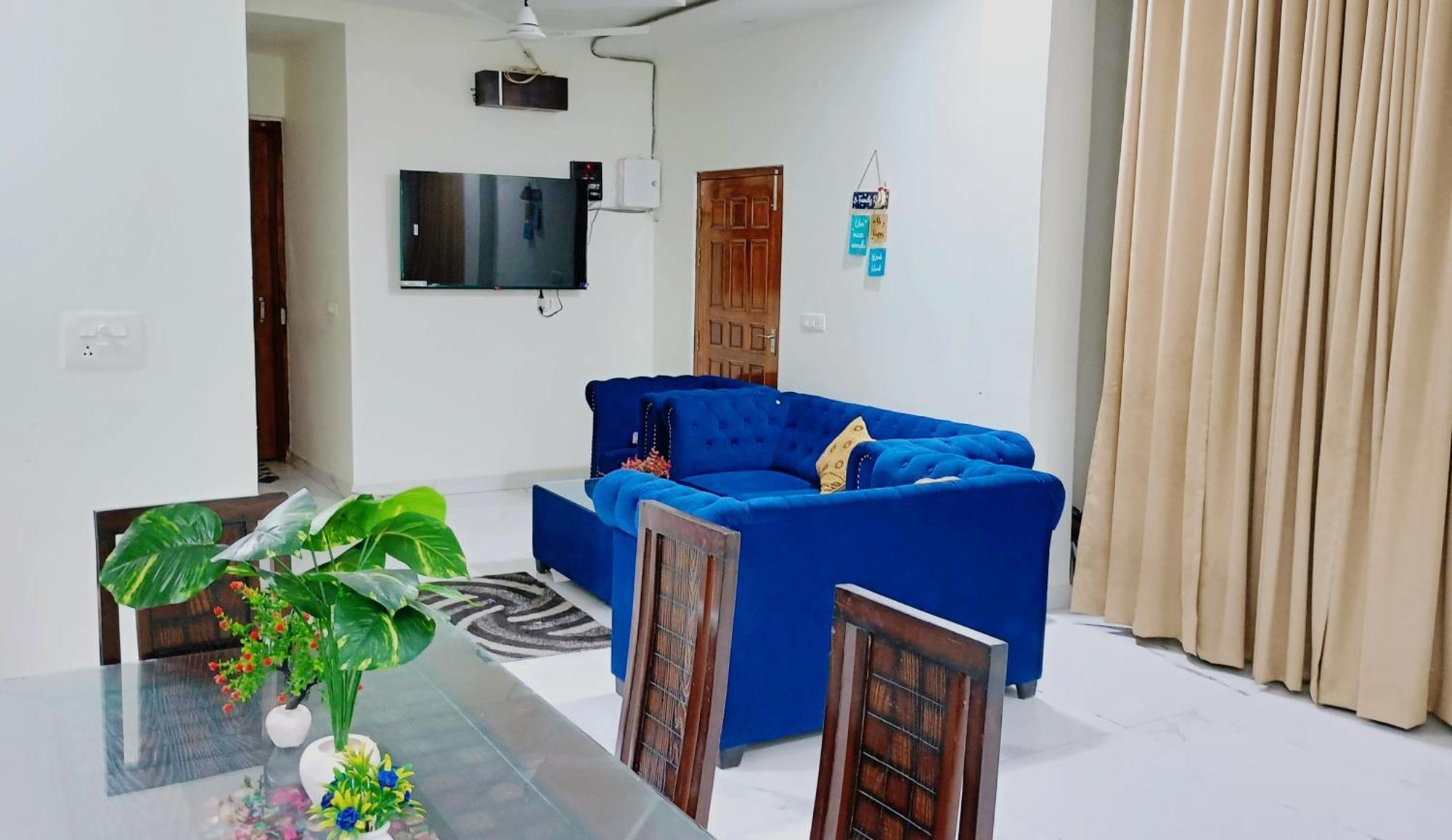 Atulyam Stays Sushant Golf City Lucknow Bagian luar foto